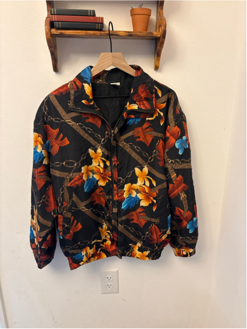 Fuda International Vintage Black Silk Floral Chain Jacket L